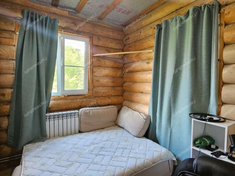 дом на деревня Ройка