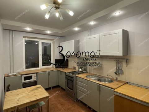 3-komnatnaya-ul-sergeya-akimova-d-23 фото