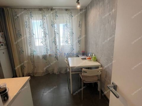 1-komnatnaya-nab-volzhskaya-d-23 фото