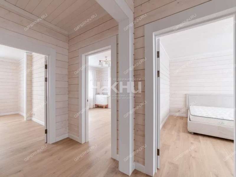 дом на Яблоневая ДП Земляникино