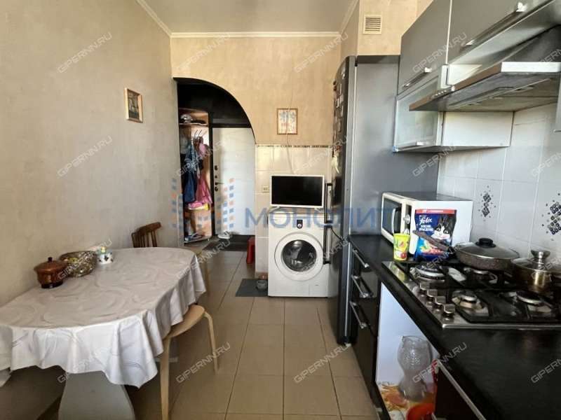 однокомнатная квартира в Светлогорском переулке дом 2