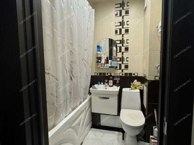 однокомнатная квартира на улице Сергея Есенина дом 31