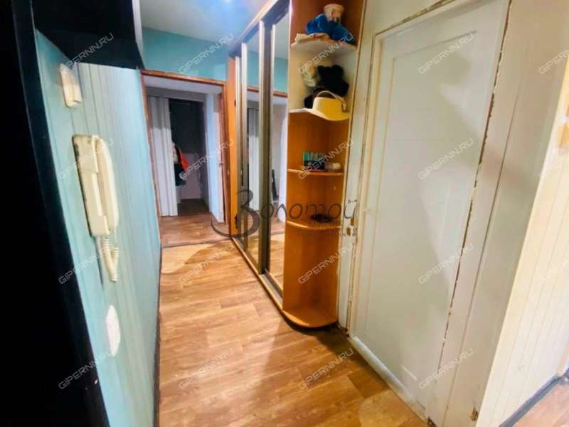 трёхкомнатная квартира на улице Островского дом 5