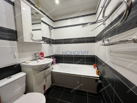 1-komnatnaya-ul-sazanova-d-6 фото