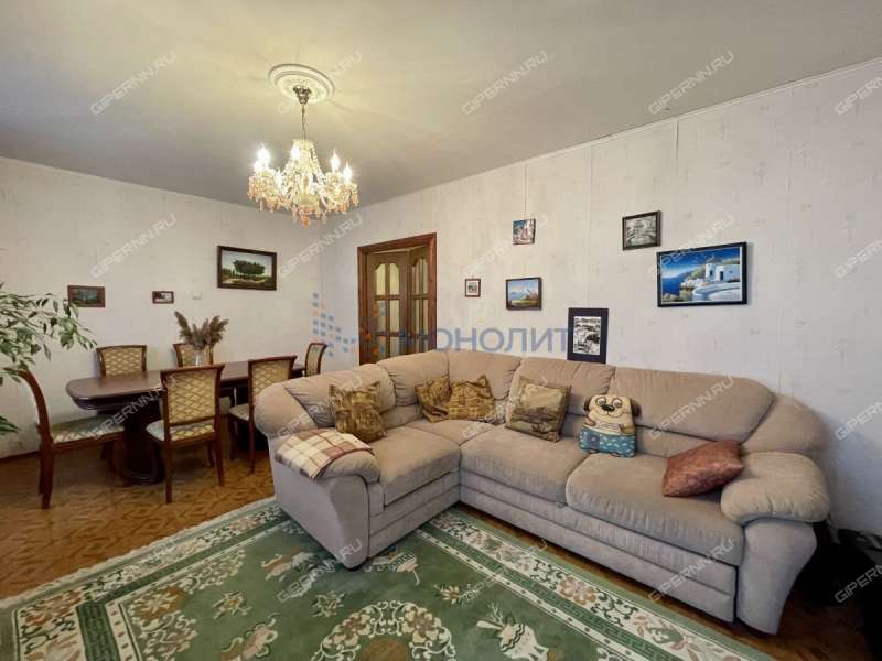 пятикомнатная квартира на Волжской набережной дом 9