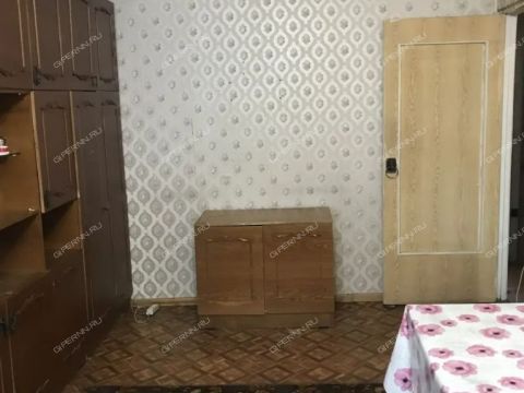 3-komnatnaya-prosp-busygina-d-20a фото