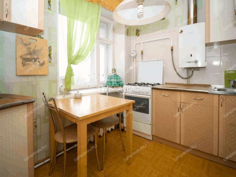 трёхкомнатная квартира на улице Белинского дом 49