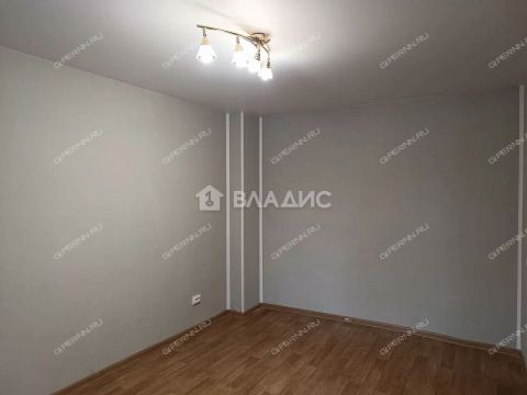 3-komnatnaya-ul-volskaya-d-10 фото