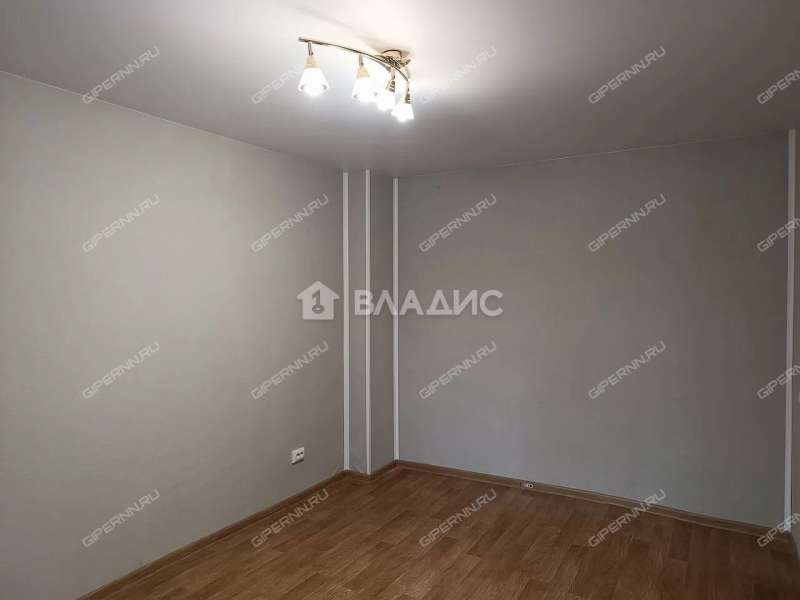 трёхкомнатная квартира на Вольской улице дом 10