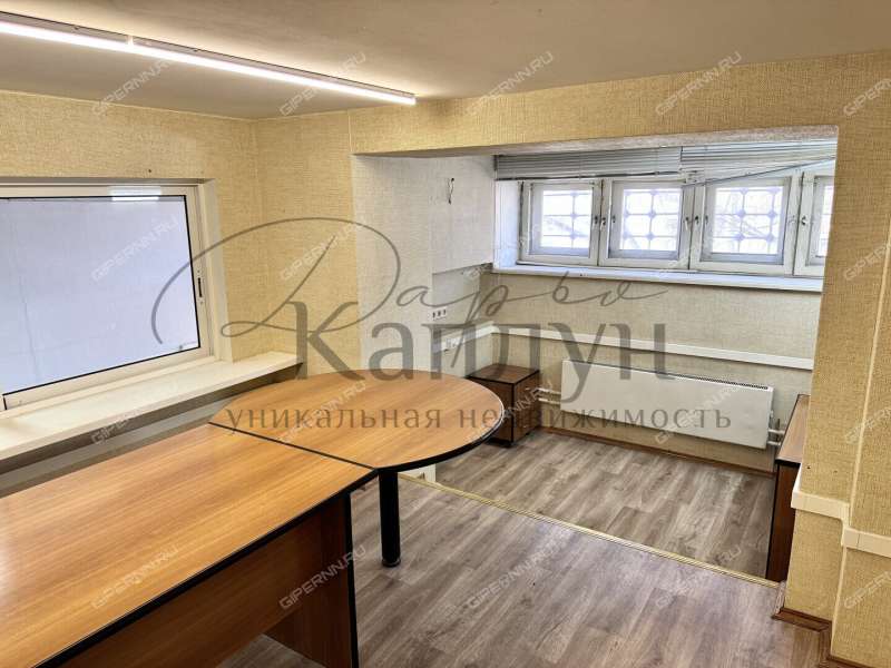 помещение под торговую площадь на Казанском шоссе