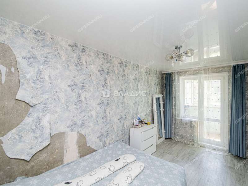 трёхкомнатная квартира на Комсомольской улице дом 19