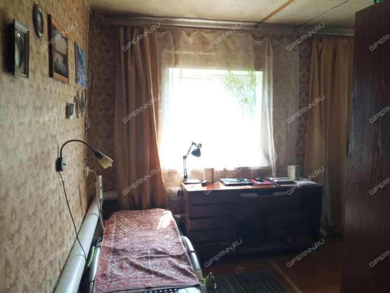 дом на Гражданской улице рабочий посёлок Красные Баки