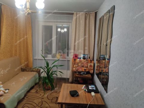 2-komnatnaya-ul-molitovskaya-d-2 фото