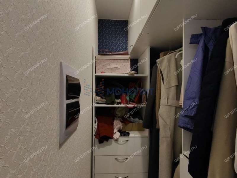 трёхкомнатная квартира на Лысогорской улице дом 89 к2