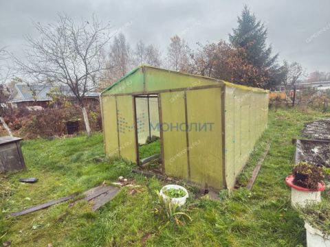 dom-poselok-krasnaya-gorka-volodarskiy-rayon фото