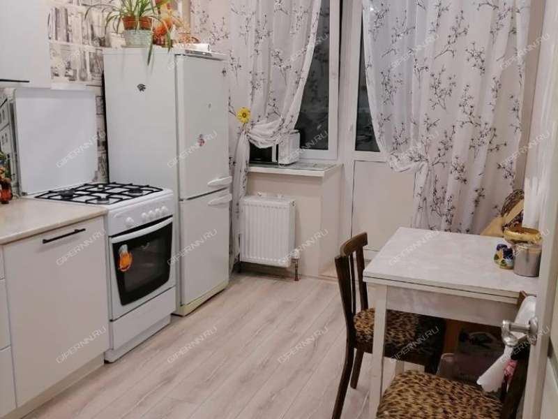 однокомнатная квартира на улице Лескова дом 2