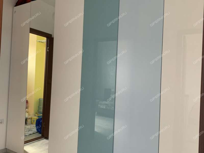 трёхкомнатная квартира на улице Славянская дом 35 посёлок Ждановский