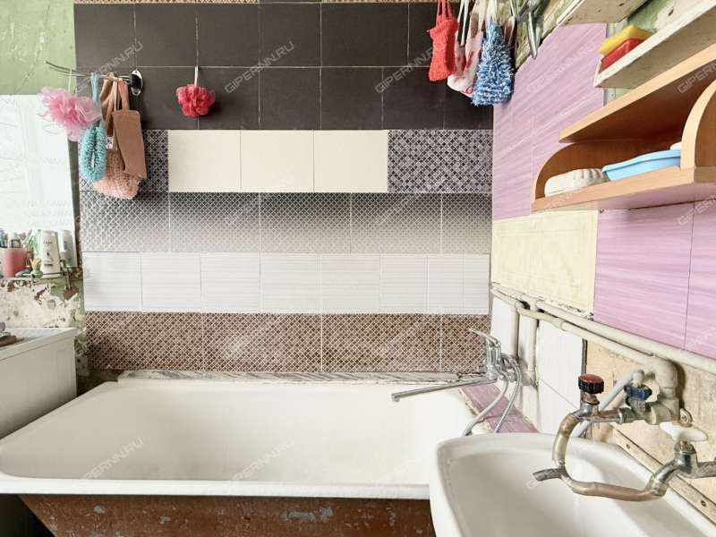 комната в доме 25 на проспекте Кирова