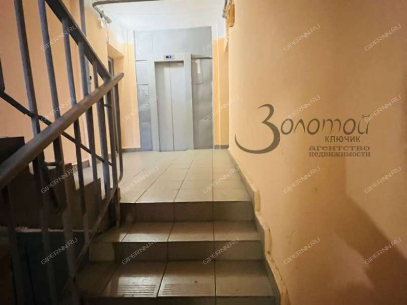 трёхкомнатная квартира на улице Культуры дом 12