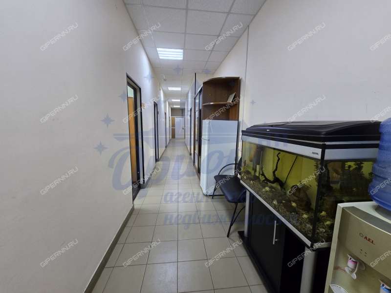 помещение под производственную площадь на улице Маршала Воронова