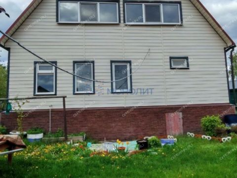 dom-poselok-pamyat-parizhskoy-kommuny-gorodskoy-okrug-bor фото