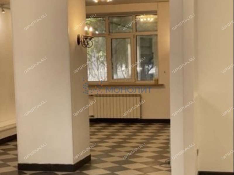 помещение под помещение свободного назначения на улице Минина