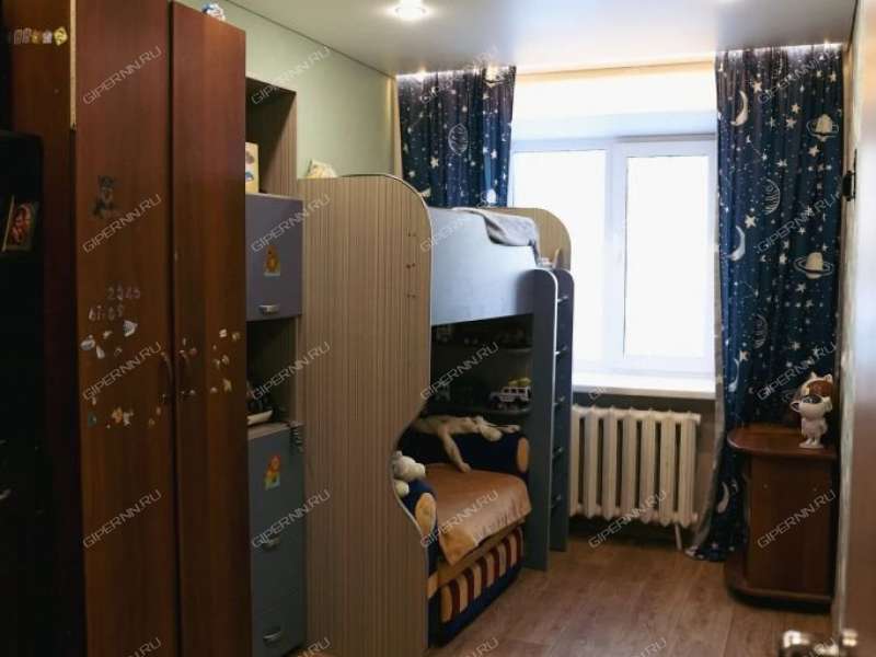 трёхкомнатная квартира на проспекте Кирова дом 16