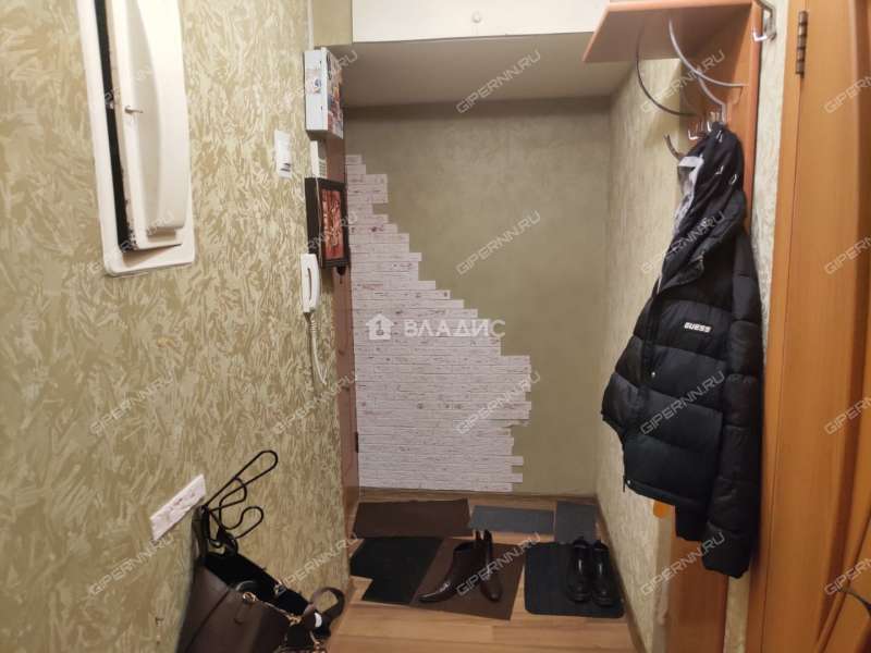двухкомнатная квартира на улице Ванеева дом 108