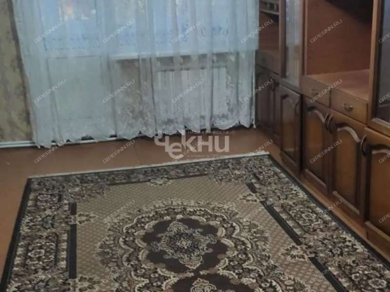 трёхкомнатная квартира на Новой улице дом 4 село Смольки