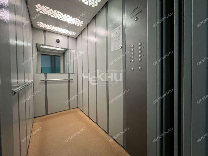 трёхкомнатная квартира на улице Космонавта Комарова дом 2 к1