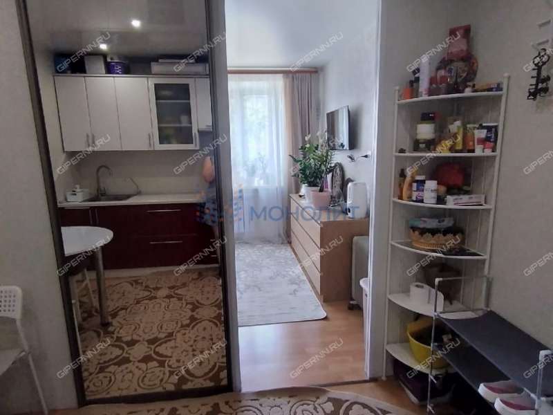 комната в доме 30 на Ясной улице