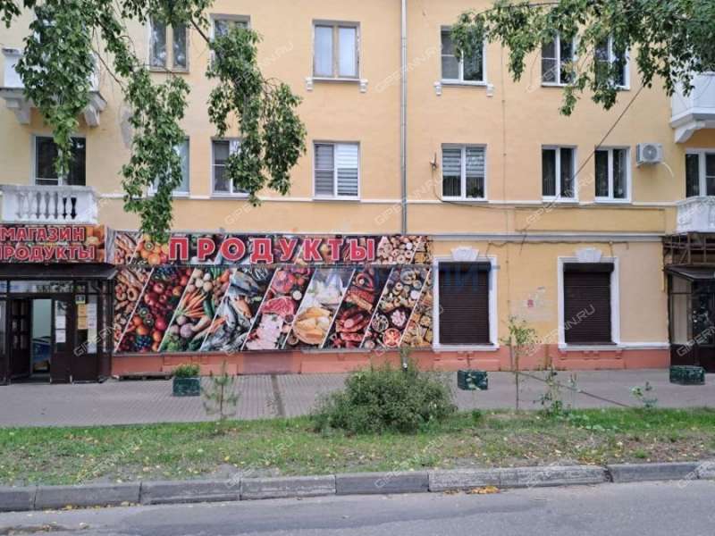 помещение под торговую площадь, недвижимость под общепит на улице Гвардейцев