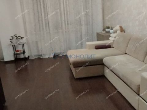 2-komnatnaya-ul-vyatskaya-d-1 фото