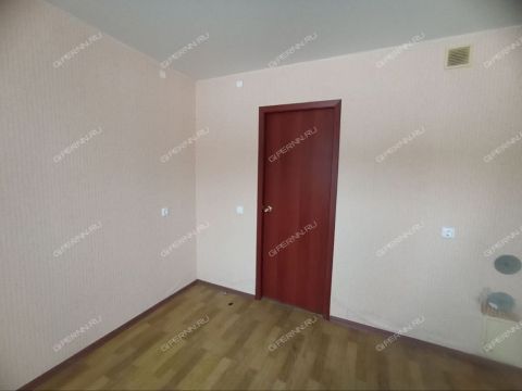 2-komnatnaya-ul-zhivopisnaya-d-1 фото