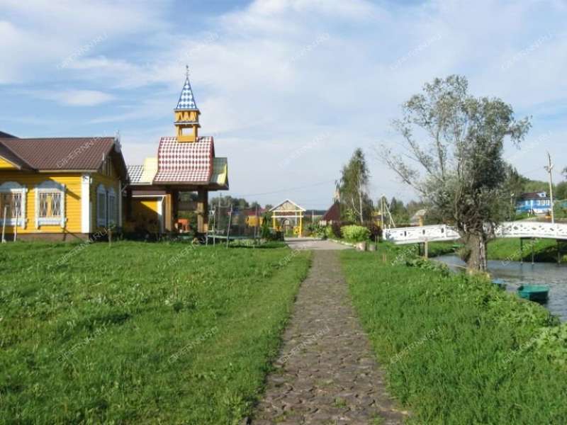 дом на Центральной улице