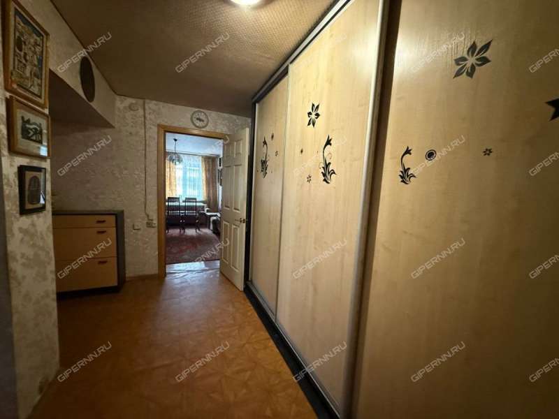трёхкомнатная квартира на Большой Покровской улице дом 58