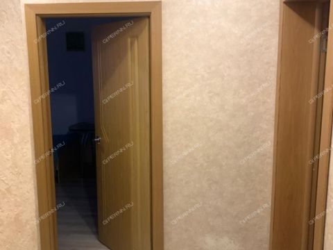 3-komnatnaya-ul-pavla-orlova-d-4 фото