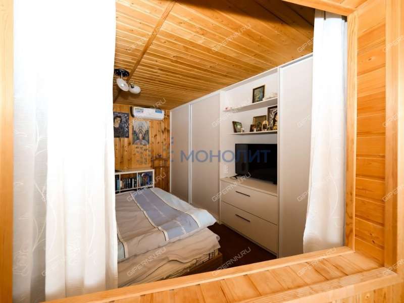 дом на Центральной улице