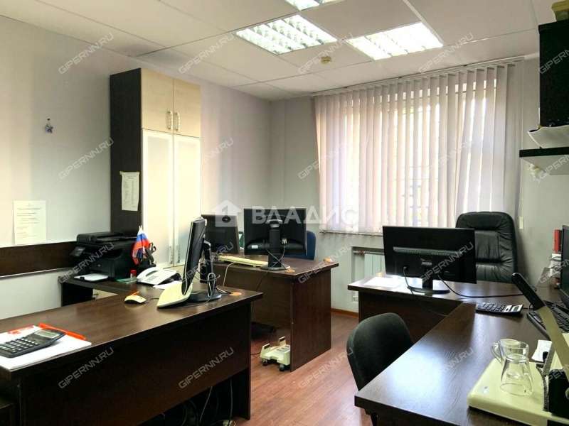 помещение под офис на улице Братьев Игнатовых