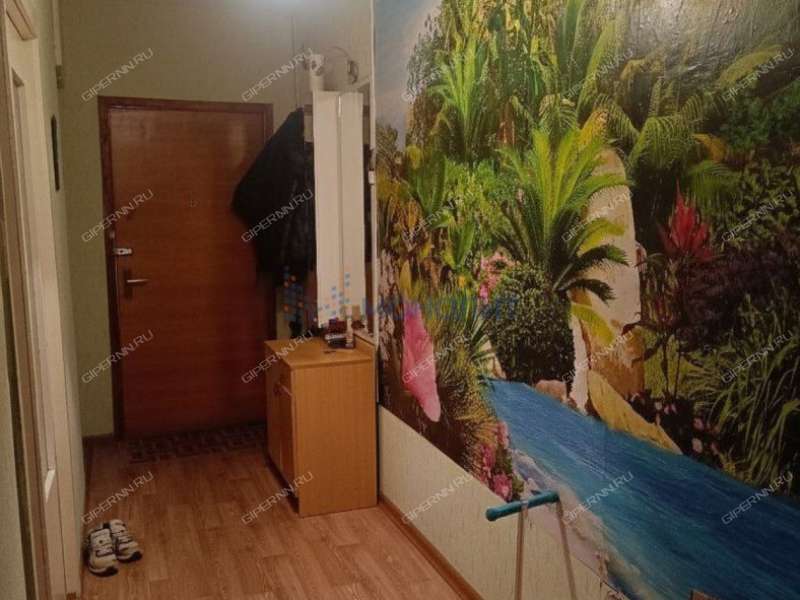 трёхкомнатная квартира на улице Тропинина дом 2