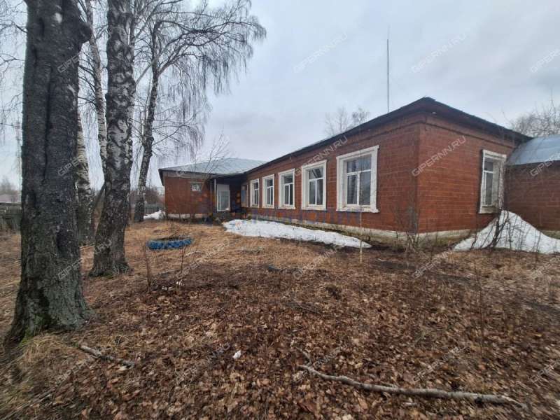 здание под склад, недвижимость под автобизнес на улице Мира село Арапово