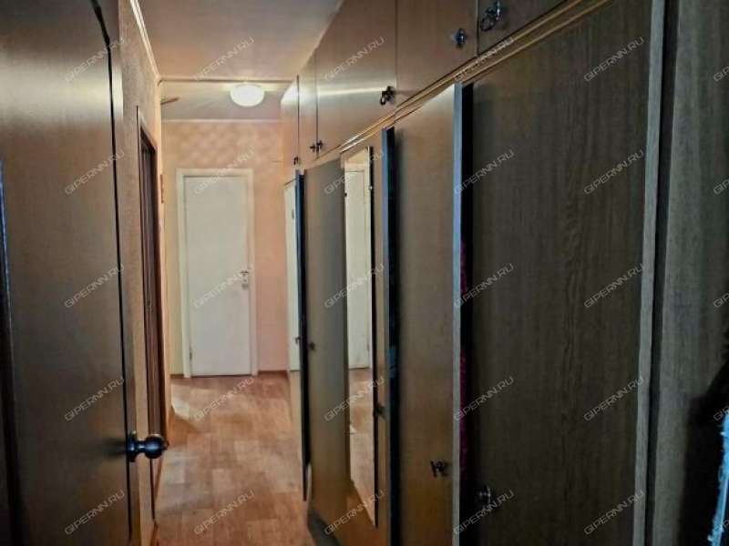 трёхкомнатная квартира на улице Маршала Жукова дом 2