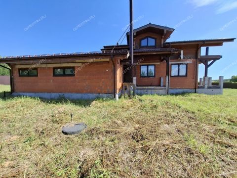 dom-derevnya-zaozere-bogorodskiy-municipalnyy-okrug фото