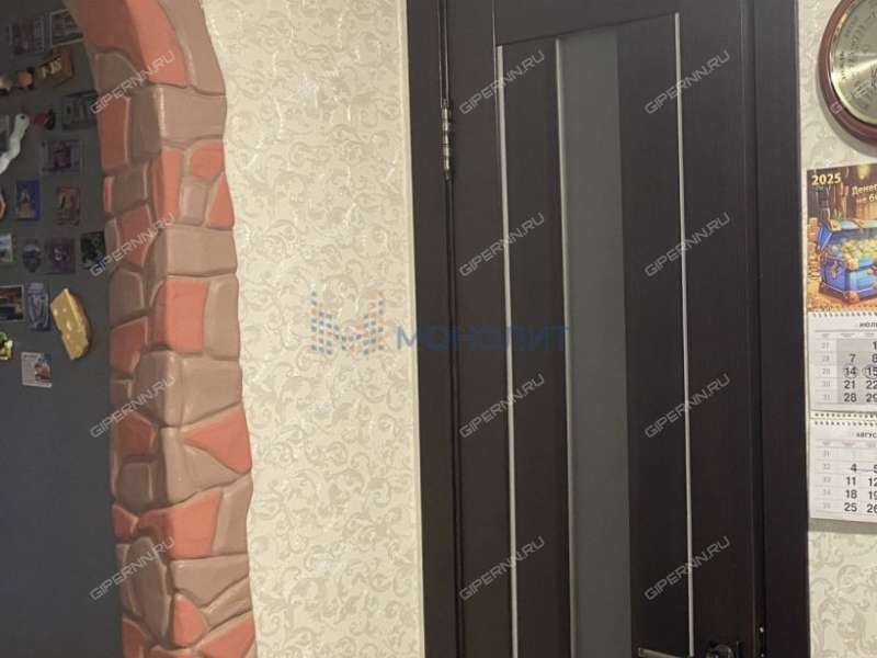 трёхкомнатная квартира на улице Шаляпина дом 20