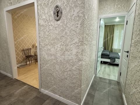 3-komnatnaya-nab-volzhskaya-d-10 фото