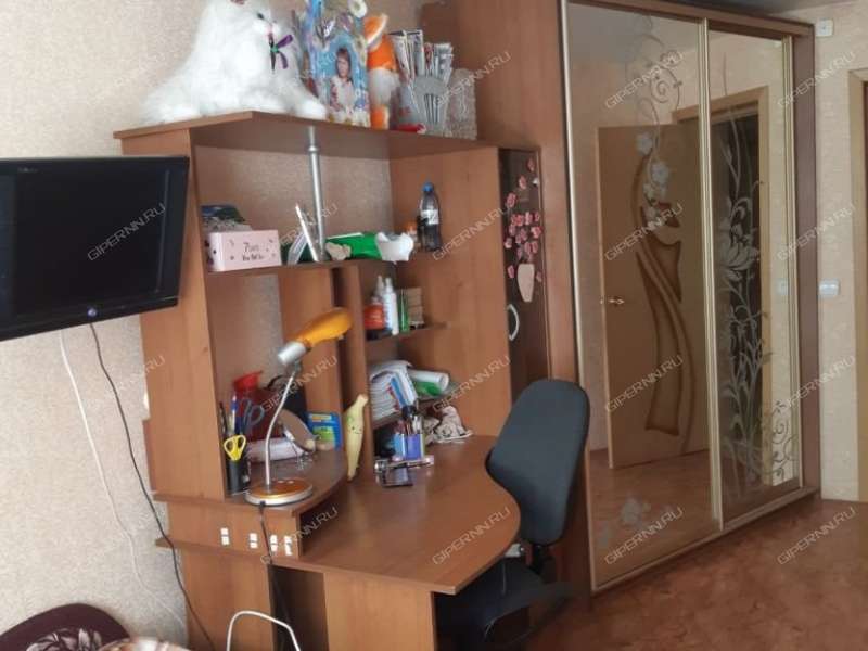 двухкомнатная квартира на проспекте Кирова дом 33а