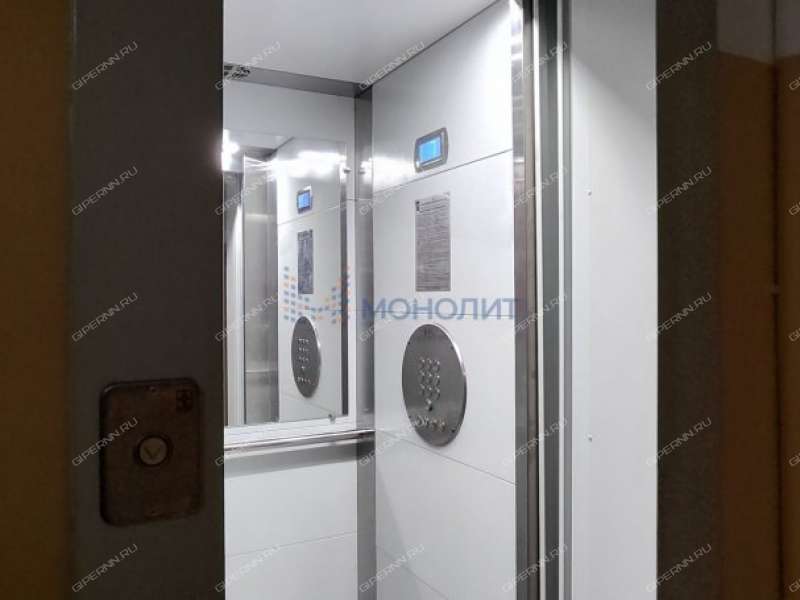 трёхкомнатная квартира на улице Родионова дом 180
