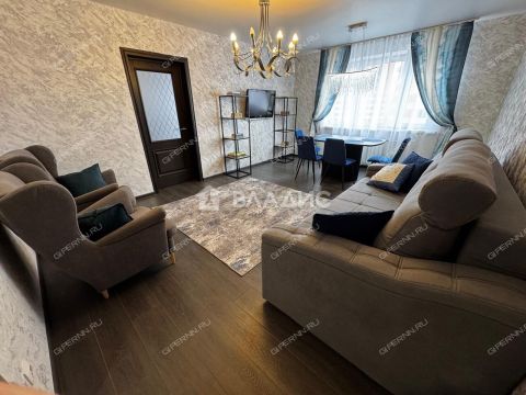 3-komnatnaya-ul-ukrainskaya-d-50 фото