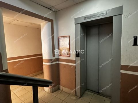 2-komnatnaya-sh-kazanskoe-d-10-k1 фото