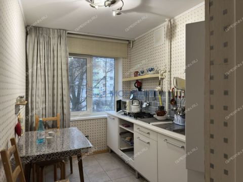 3-komnatnaya-b-r-60-letiya-oktyabrya-d-22 фото